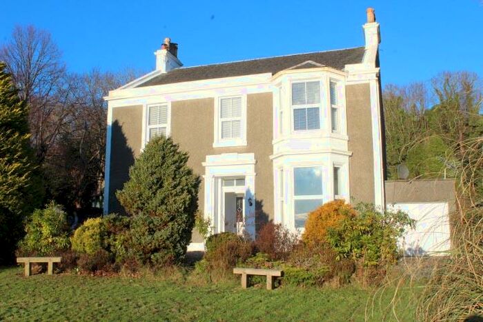 3 Bedroom Property For Sale In Sold Ashlea, Shore Road, Kilcreggan, G84