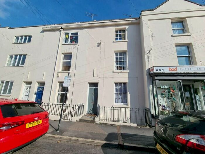 2 Bedroom Terraced House To Rent In Oxford Street, Leamington Spa, Warwickshire, CV32