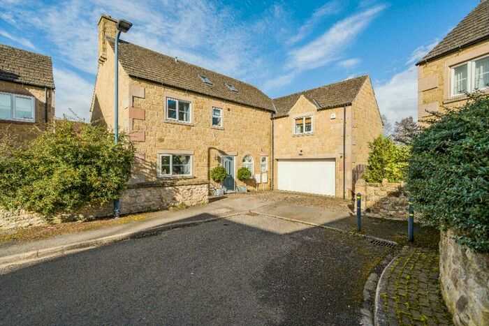 6 Bedroom Detached House For Sale In The Beeches, Masham, HG4