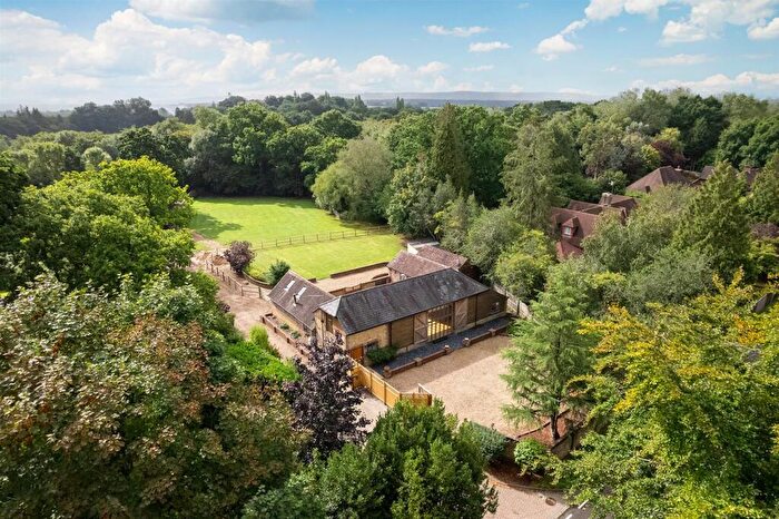 5 Bedroom Barn Conversion To Rent In Lewes Road, Haywards Heath, RH17