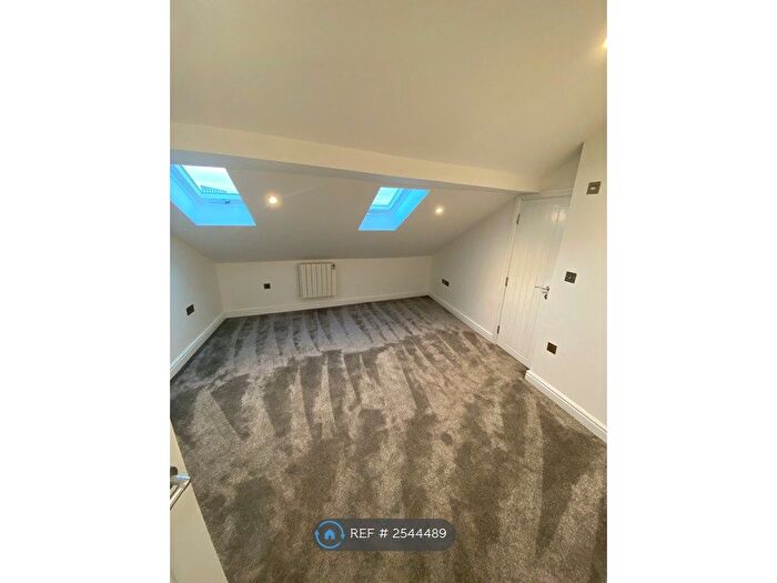 1 Bedroom Flat To Rent In Hall Gate, Doncaster, DN1