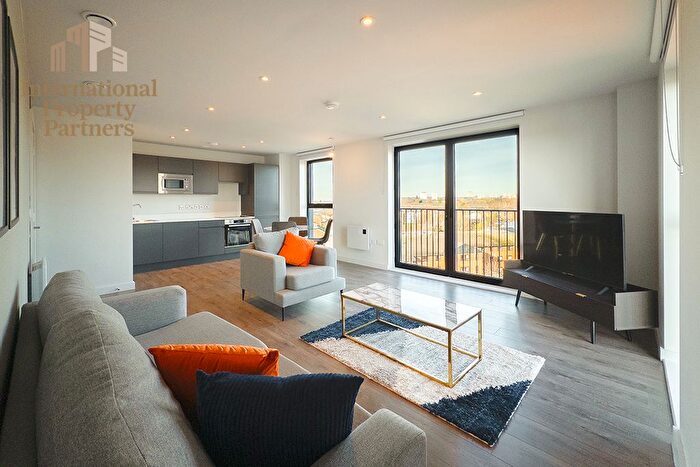 2 Bedroom Flat To Rent In Merchants Wharf, Ordsall Lane, Salford, M5