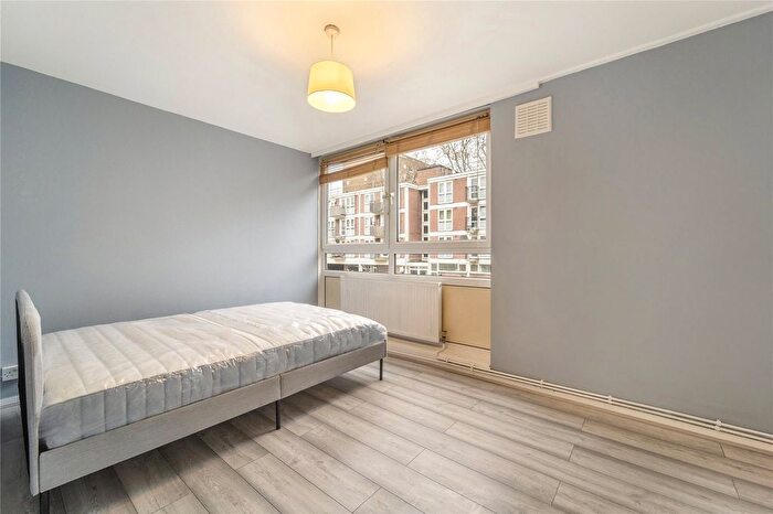 5 Bedroom Terraced House To Rent In Clarence Gardens, Camden, NW1