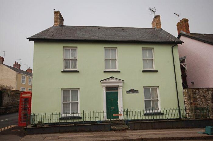 2 Bedroom Apartment To Rent In Flat, Eastgate Mews, Cowbridge, CF71
