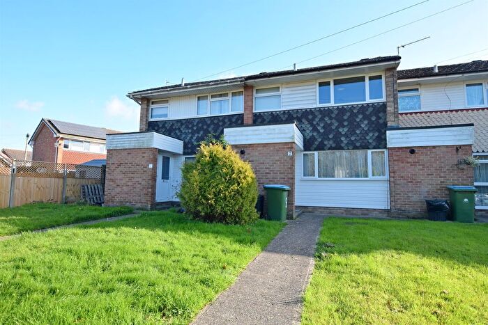 3 Bedroom Terraced House To Rent In The Hollies, Chalcraft Lane, Bognor Regis, West Sussex, PO21