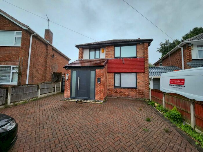 3 Bedroom Detached House To Rent In Bracadale Road, Nottingham, Nottinghamshire, NG5