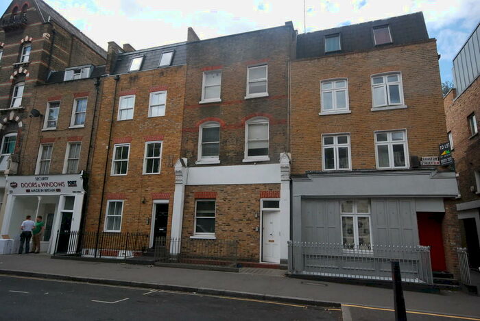 2 Bedroom Ground Flat To Rent In Chalton Street, London, NW1
