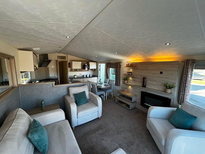 2 Bedroom Mobile/park Home For Sale In Ormside, Appleby-In-Westmorland, CA16