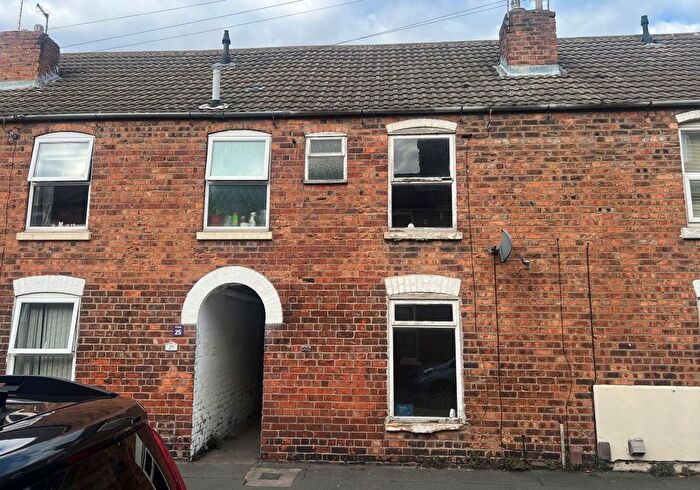 2 Bedroom Terraced House For Sale In St. Faiths Street, Lincoln, Lincolnshire, LN1