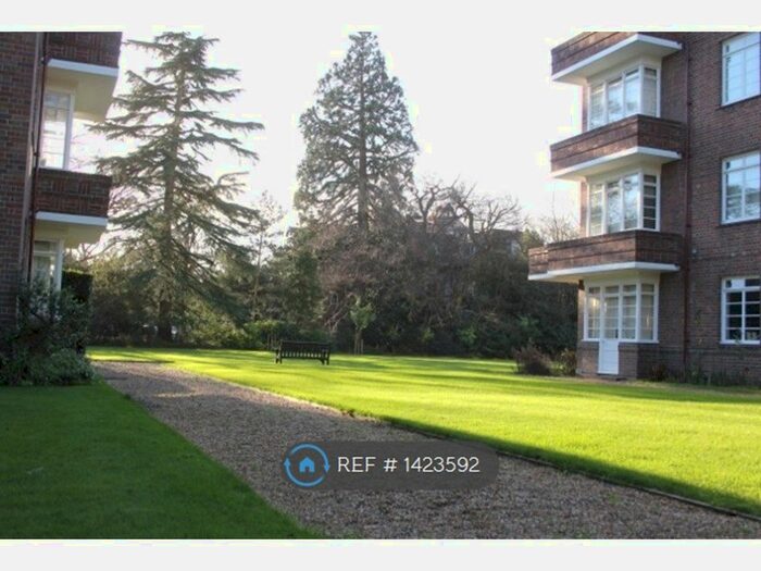 2 Bedroom Flat To Rent In Grange Court, Cambridge, CB3