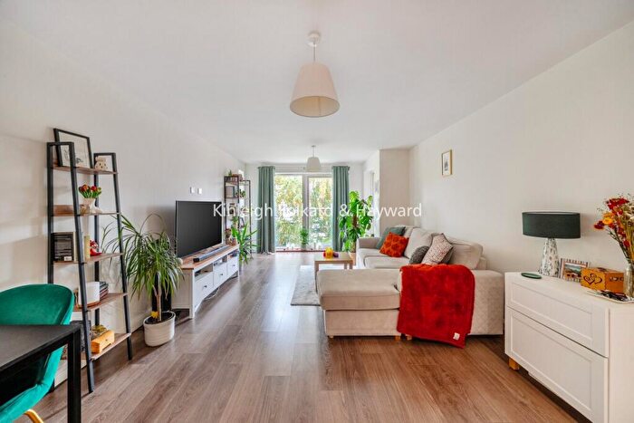 1 Bedroom Flat To Rent In Park Road, Crouch End, London, N8