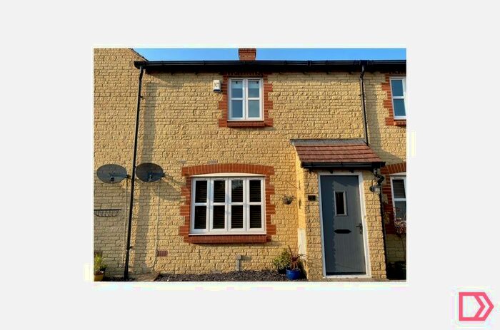 3 Bedroom Terraced House To Rent In Hardingham Close, Carterton, Oxfordshire, OX18