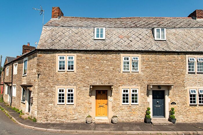 3 Bedroom Terraced House For Sale In West Terrace, Woolverton, BA2