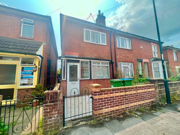 3 Bedroom House To Rent In Albany Road, Southampton, SO15