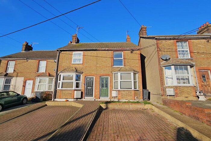 2 Bedroom Semi Detached House To Rent In Chapel Hill, Braintree, CM7
