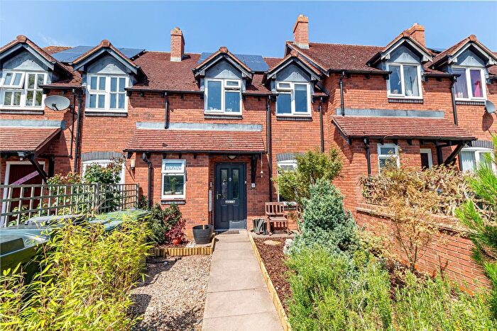3 Bedroom Property For Sale In Winnington Close, Clifton-On-Teme, Worcester, WR6