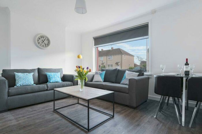 4 Bedroom End Of Terrace House To Rent In P &#; Hawthornden Avenue, Bonnyrigg, EH19