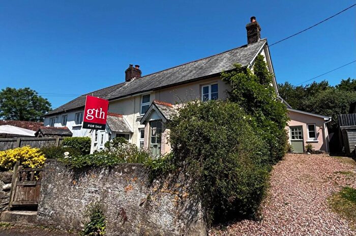 3 Bedroom End Of Terrace House For Sale In West Buckland, Barnstaple, Devon, EX32