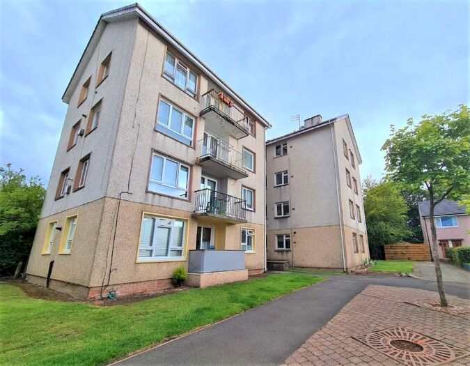 2 Bedroom Flat To Rent In Wardlaw Crescent, East Kilbride, South Lanarkshire, G75