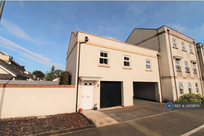 2 Bedroom Maisonette To Rent In Oak Leaze, Bristol, BS34