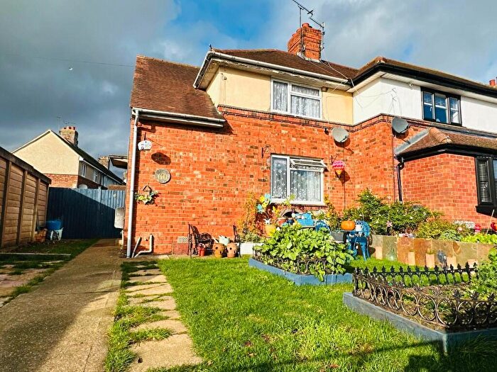 2 Bedroom End Of Terrace House For Sale In Ridgmont, MK19