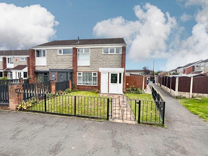 3 Bedroom End Of Terrace House For Sale In Swallow Close, Netherton, Dudley, DY2
