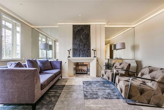 1 Bedroom Flat To Rent In Norland Square Mansions, Holland Park, W11