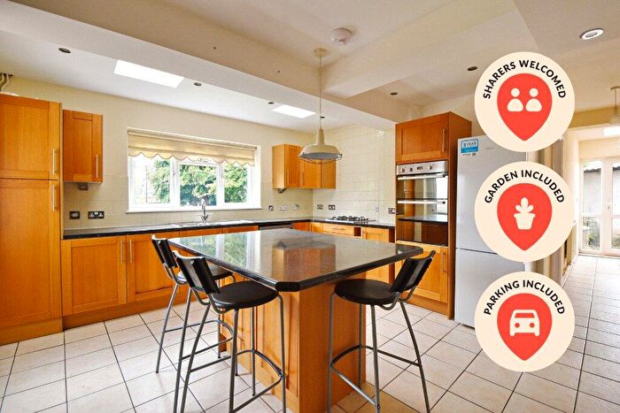 5 Bedroom Semi-Detached House To Rent In Bartonia Grove, Brislington, Bristol, Somerset, BS4