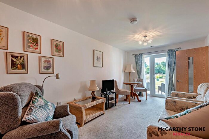 1 Bedroom Flat For Sale In Gibson Court, Tattershall Road, Woodhall Spa, LN10