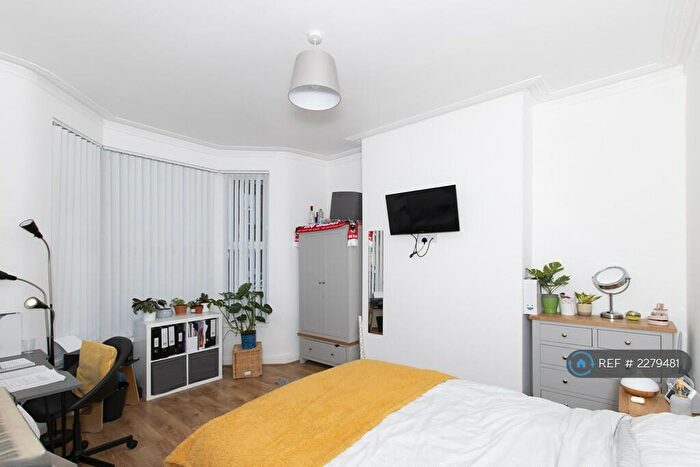 6 Bedroom Terraced House To Rent In Portman Rd, Liverpool, L15
