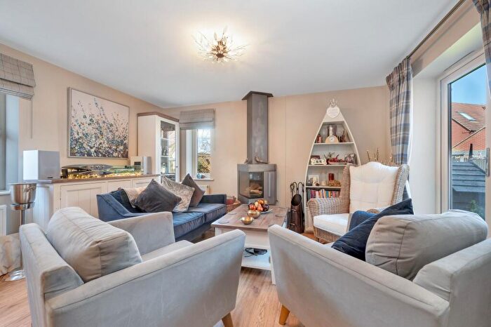 6 Bedroom Detached House For Sale In Contract Ready Stunning Home On Brunel Avenue, NG33
