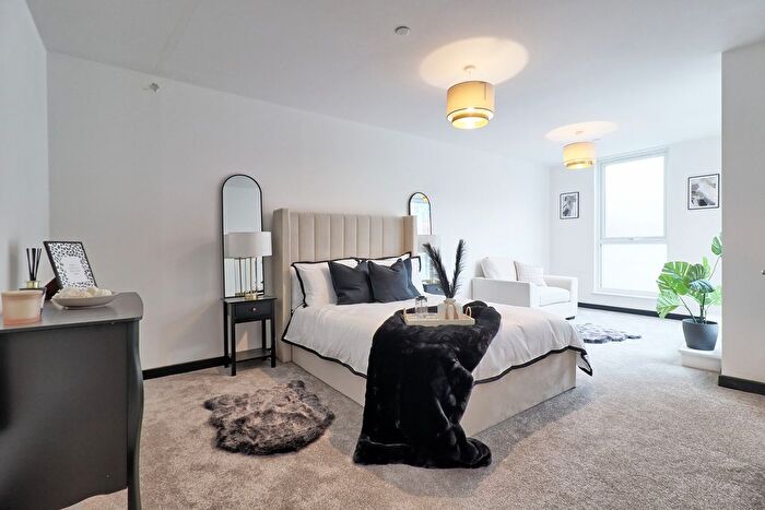 1 Bedroom Flat For Sale In Nova Point, Wickford, SS12