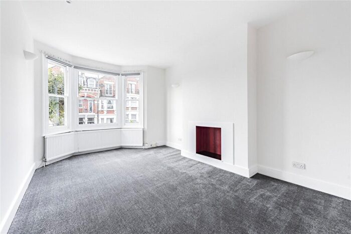 2 Bedroom Apartment To Rent In Sherriff Road, West Hampstead, London, NW6