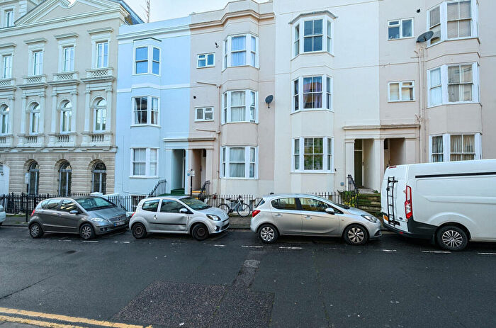 4 Bedroom House For Sale In Lansdowne Street, Hove, East Sussex, BN3