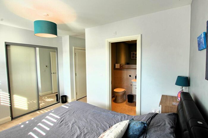 2 Bedroom Semi-Detached House For Sale In Quakers Lane, Haywards Heath, RH16