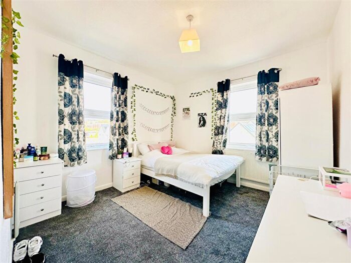 5 Bedroom House To Rent In Harley Street, Nottingham, NG7