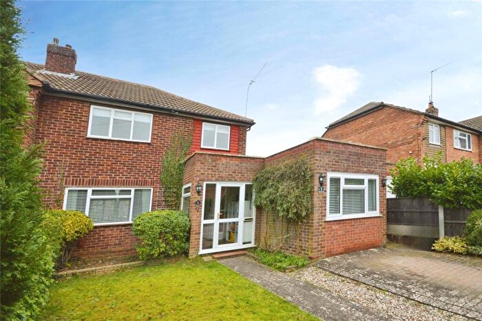 4 Bedroom Semi Detached House For Sale In Fulton Crescent, Bishop's Stortford, Hertfordshire, CM23