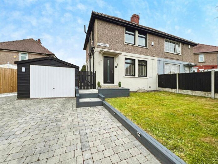 3 Bedroom Semi Detached House For Sale In Semon Avenue, Bradford, BD2