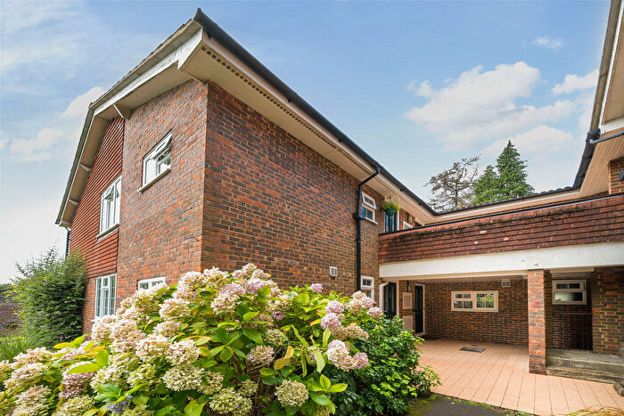 1 Bedroom Flat To Rent In The Moorings, Hindhead, GU26