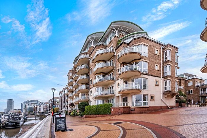 1 Bedroom Flat To Rent In Chatfield Road, Battersea, SW11