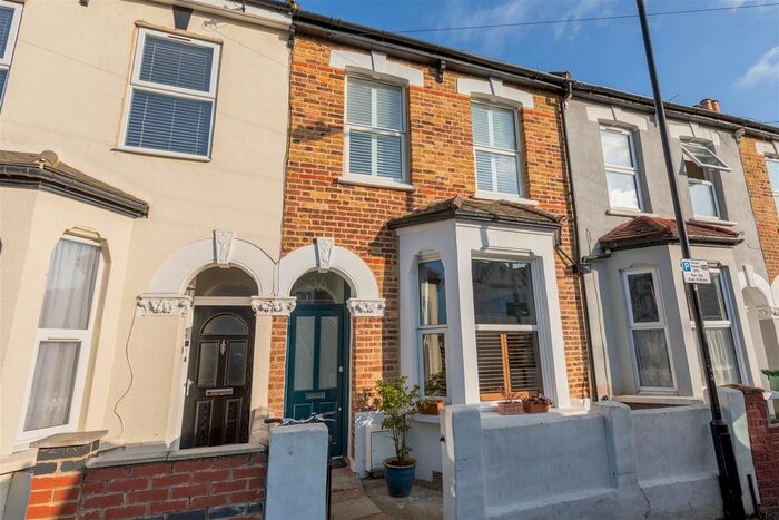 4 Bedroom Terraced House To Rent In Buxton Road, London, E17