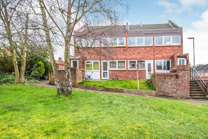 2 Bedroom Flat To Rent In Templemere, NR3