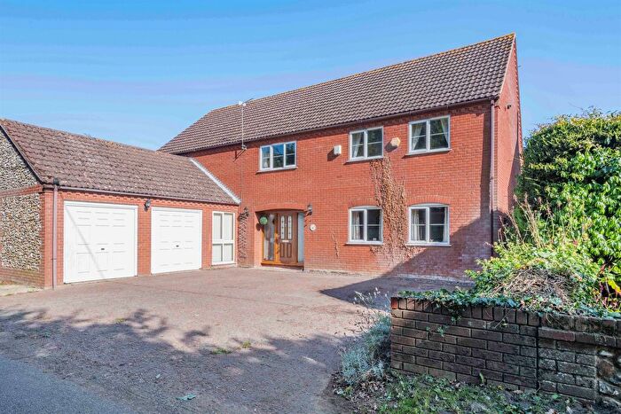 4 Bedroom Detached House For Sale In Long Lane, Ingham, Norwich, NR12