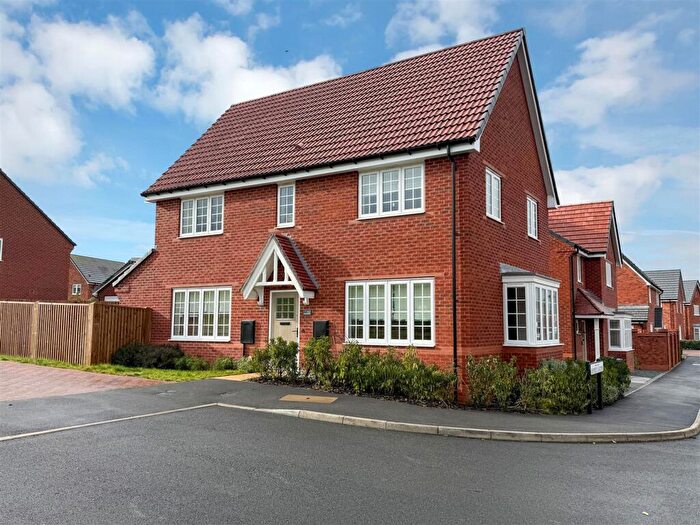 4 Bedroom Detached House For Sale In Oldfield Gardens, Cropwell Bishop, Nottingham, NG12