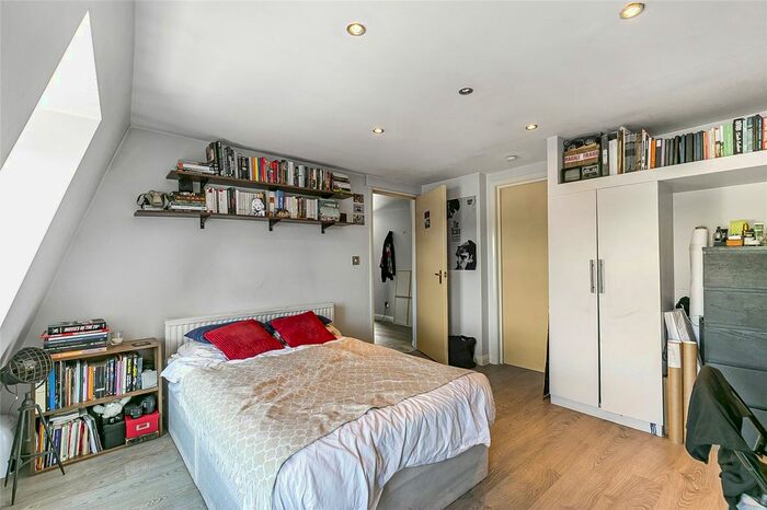 1 Bedroom Flat To Rent In A Dalston Lane, London, E8