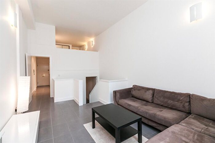 1 Bedroom Flat To Rent In Couper Street, Edinburgh, EH6