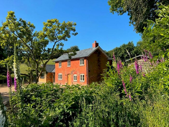 3 Bedroom House To Rent In Charingworth, Chipping Campden, GL55