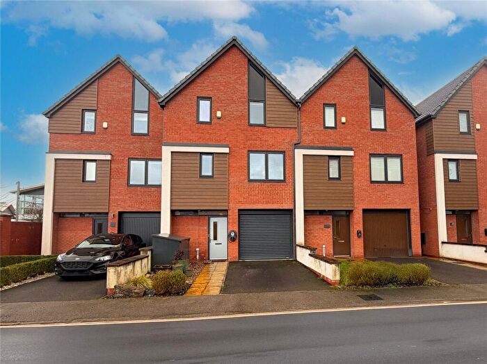 5 Bedroom Terraced House For Sale In Christie Way, Chorlton, M21