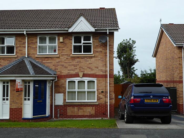 3 Bedroom Semi-Detached House To Rent In Broadheath Avenue, Prenton, CH43