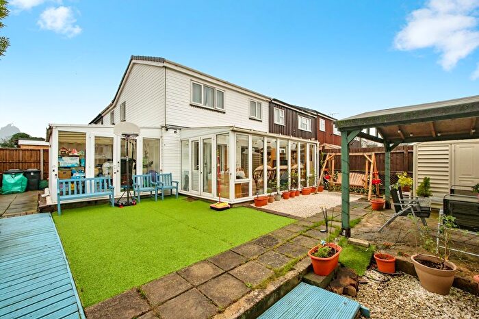 4 Bedroom End Of Terrace House For Sale In Northview, Swanley, Kent, BR8